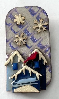 Broche Casa Lucinda Prendedores Navidad Invierno Brillo Copos de Nieve Trineo Pájaro Cardenal Foto 1 de 3