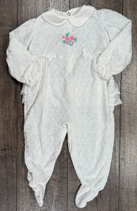Baby Girl Clothes Vintage 6-9 Month White Lace Pink Flower Footed Outfit - Picture 1 of 3