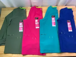 New Women’s Scrub Star Scrub Jacket—Great Colors!!—You Pick!!* - Picture 1 of 11
