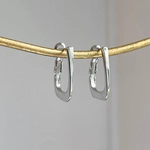 Sterling Silver Polished Squared J-Shape Omega Back Hoop Earrings NEW Small 18mm - Picture 1 of 9