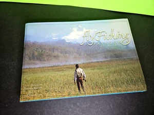 FLY FISHING Patagonia Lake District SIGNED by K Lay Spanish / English, 2002 HBDJ - Picture 1 of 14