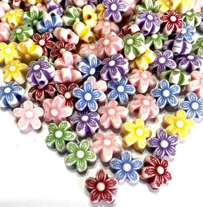 100 pcs Multicolour 10mm Flower Craft Acrylic Beads - Picture 1 of 3