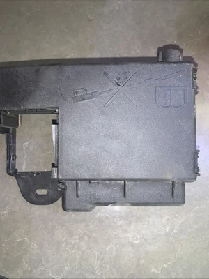 🏁 Клемма блока предохранителей 96889385 аккумулятор 2011-2016 Chevrolet Cruze 1,4 л 401154265 - Изображение 1 из 3