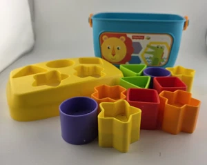 Fisher- Price Baby Shape Sorter Includes 10 Shape Blocks 2017 - Picture 1 of 2
