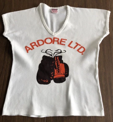 Camiseta vintage Tough Man Contest ARDORE LTD niña l guantes de boxeo Foto 1 de 4