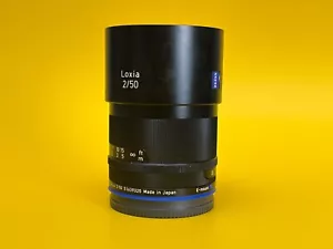 Zeiss Loxia T* 50mm f2.0 E-mount full frame lens - Picture 1 of 7
