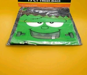 Halloween Happy Green Monster Zipper Seal Treat Bags Pack Of 15 Bags New - Picture 1 of 3