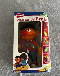 Peluche pupazzo nuovo vecchio stock vintage 1990 Dress Me Up ERNIE Sesame Street Playskool 13" - Foto 1 di 14