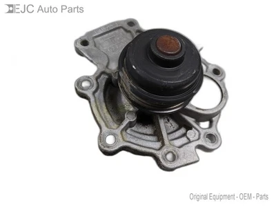 Carcasa de bomba de agua para 03-08 Mazda 6 3.0 5M8E8508AA Foto 1 de 4