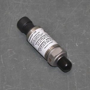 Johnson Controls Pressure Transmitter P499RAP-105C, 0-500 psi, 3-pin, 1/8" NPT - Picture 1 of 6