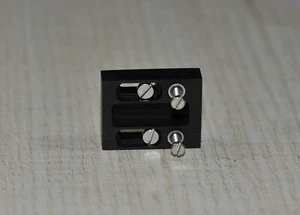 Adaptador/Slider/Mounting Soporte Para Lenco L70 Headshell Para Ortofon Spu Fijo - Imagen 1 de 2