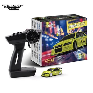 1:76 High-Speed RC Car with MultiColor LED Lights/Adjustable Wheelbaseh1 - Foto 1 di 22