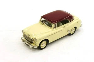 Lansdowne 1/43 Hillman California 1955 Pippin Red/Magnolia LDM107 - Picture 1 of 2