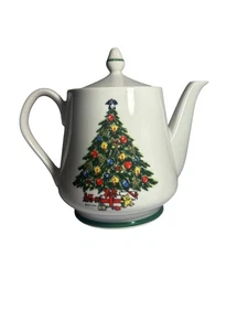 De colección 1986 Navidad por Carlton Mount Clemens Cerámica Árbol Porcelana 7 1/2 Tetera - Imagen 1 de 10