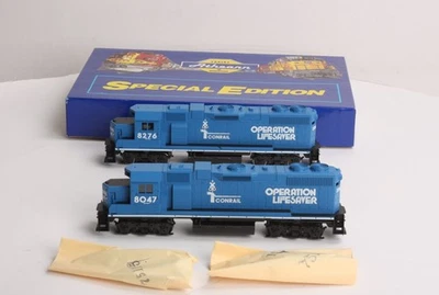 Athearn 2223 HO Conrail GP38-2 Power/Dummy Diesel Set EX/Box - Image 1 of 4