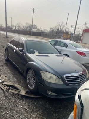 发球杆遮阳板 216 型 CL550 适合 07-14 MERCEDES CL-CLASS 1572342 — 第 1/4 张图片