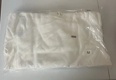 Supreme Small Box Logo White Men’s Hooded Sweatshirt Size Medium Brand New! - Image 1 of 3