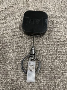 Self Retractable ID Badge Holder Key Reel, Heavy Duty Metal Body, 30 Inches - Picture 1 of 2