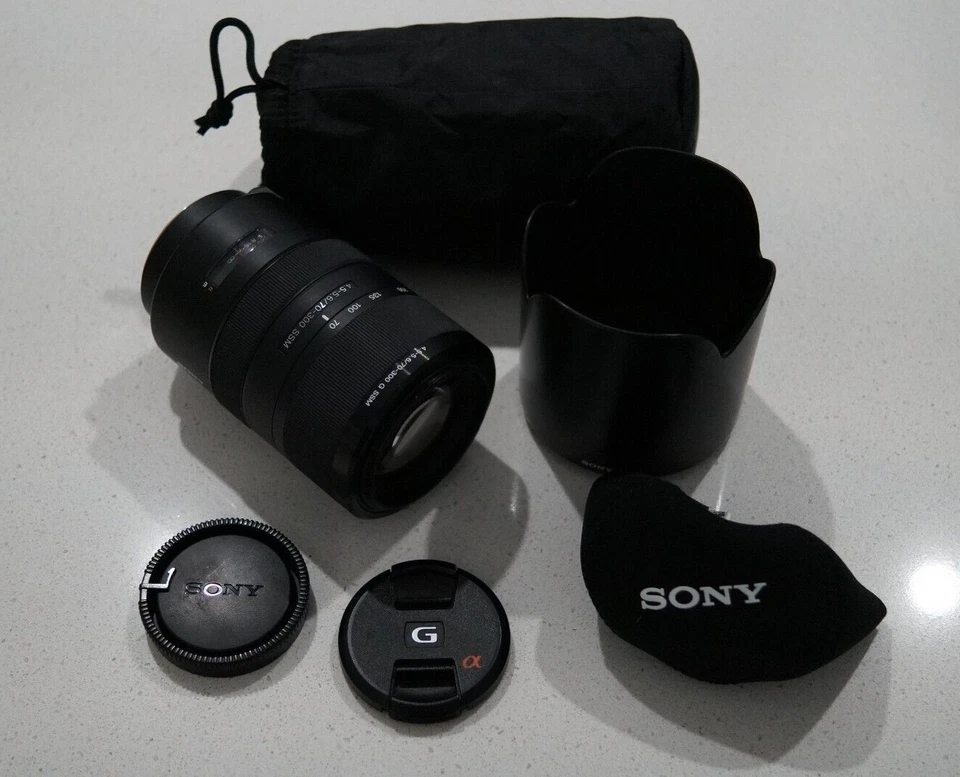 Sony 70-300mm F/4.5-5.6 SSM G Lens - SAL70300G - SLT / DSLR (Minolta) A Mount - image 1 of 4