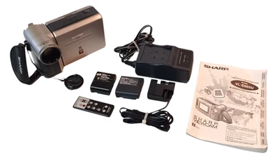 Sharp VL-E665U 8mm Viewcam Camcorder Video Batteries Charger Cables EUC - Image 1 of 4
