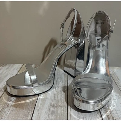 Steve Madden Women's Veronika Silver Platform Sandal Size 9M NWB - Image 1 of 4