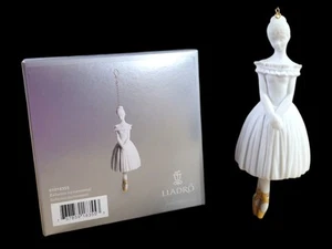 Lladro Balarina Gold Luster Ornament 010183355 - Picture 1 of 8