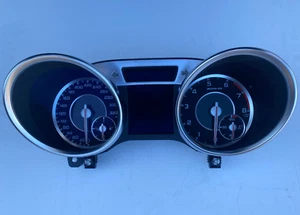 Mercedes OEM SL R231 W231 instrument cluster kombiinstrument A2319007402 Genuine - Picture 1 of 4