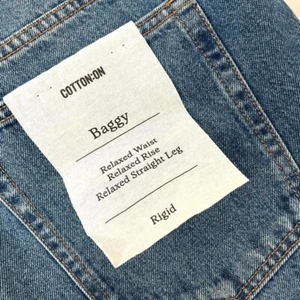 BRAND NEW Men's Cotton On Baggy relaxed straight leg Jeans W36 RRP $80 - Picture 1 of 6