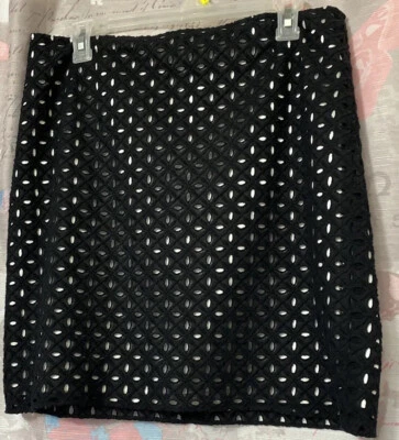 Falda forrada Tahari para mujer talla 10 negra de encaje línea lápiz Foto 1 de 4