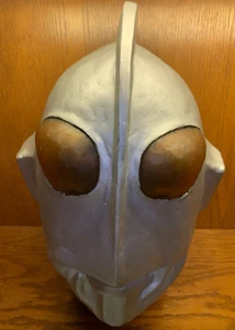1/1 Ultraman A Type Mask by Wave (15") - Picture 1 of 10