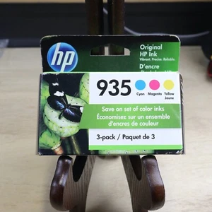 New HP 935 Cyan/Magenta/Yellow Ink Cartridge, 3/Pack - Exp Date 2022 - Picture 1 of 6
