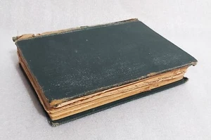 THE HIDDEN ROAD by JOAN SUTHERLAND Book MILLS & BOON VINTAGE NOVEL 1913 - Picture 1 of 5