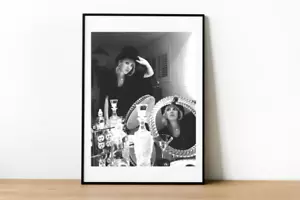 Póster fotográfico de Stevie Nicks mirando en un espejo - Fleetwood Mac - impresión fotográfica rara - 911 - Imagen 1 de 4