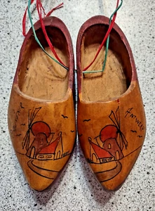 Vtg. Handmade Carved Wooden Shoe Pair Decor Souvenir Antwerp Belgium Windmill - Picture 1 of 6