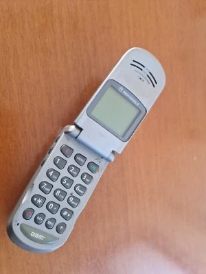 MOTOROLA V51  GRIGIO    FUNZIONANTE - Immagine 1 di 4