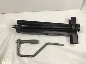 Jaguar XJS XJ6 1979 to 1989 Original Jack and Handle - Picture 1 of 7