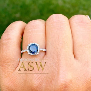 14K Weißgold Rundschliff Blauer Saphir und Diamanten Verlobungsring Heiligenschein 2,30ctw - Bild 1 von 8