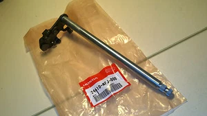 2007-12 CBR600RR Honda New Genuine Gearshaft Gear Change Spindle 24610-MFJ-D00 - Picture 1 of 9