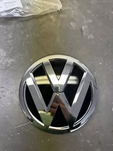 2018-2021 VW Volkswagen Tiguan Front Grille RADAR Emblem 5NA-853-601 OEM - Picture 1 of 4