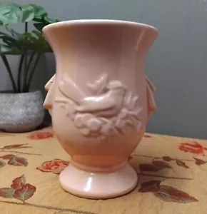 Vintage Neil McCoy Różowy wazon ceramiczny Ptak na gnieździe. - Zdjęcie 1 z 16
