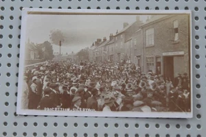 SILEBY PROCESSION Fancy Dress Parade ORIGINAL POSTCARD-with 1909 Sileby Postmark - Bild 1 von 3