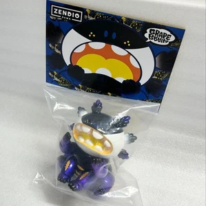 Grape Brain 6FEET AXOLOTL Macaroni Sofubi Yamashiromania Soft Vinyl figure - Picture 1 of 2