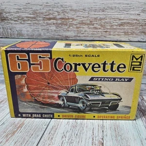 Vintage 1/25  65 1965 CORVETTE STING RAY MPC 2-149 Junkyard Partially Built - Picture 1 of 12