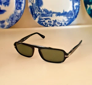 Persol unisex slimline model 3262-S 95/31 black sunglasses excellent condition - Picture 1 of 12