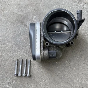 OEM BMW E90 Throttle Body HOUSING Motor W/ Hardware Bolts N52 7516946 325 328 - Picture 1 of 7