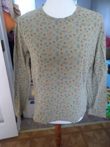 Ladies Size Large Croft & Barrow Leaves on Green Cotton Top Autumn Fall - Picture 1 of 4