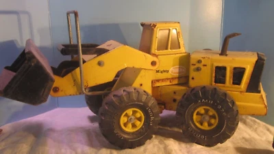 Tonka Mighty YELLOW BULLDOZER CONSTRUCTION EQUIPMENT TRUCK  For Restore or Parts - Image 1 of 4