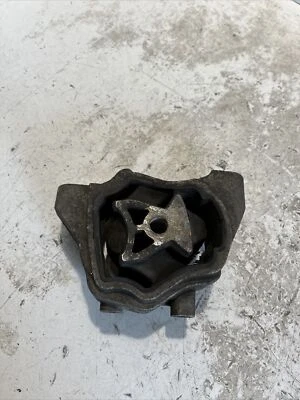 Volvo S60 Engine Mount Tr8070M18 Genuine 2.0 Tdi 2012 Year - Image 1 of 4