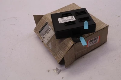 Centralina modulo elettronico originale Renault Clio IV Captur I 231A09514R - Immagine 1 di 4