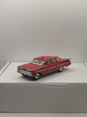 Juguetes Corgi 439 Chevrolet Impala Jefe de Bomberos Hecho en Gran Bretaña Usado Estado Foto 1 de 4